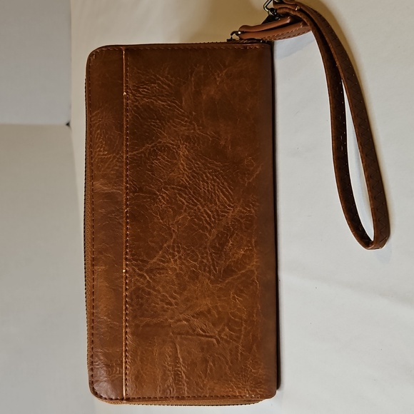 Vegan Leather Braided Brown Wristlet/Wallet Altar'd State - Picture 2 of 10